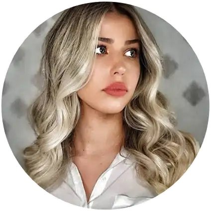 Serviço de Mechas Personalizadas do Studio Art Bella - Salão de Beleza especializado em luzes e mechas em Divinópolis